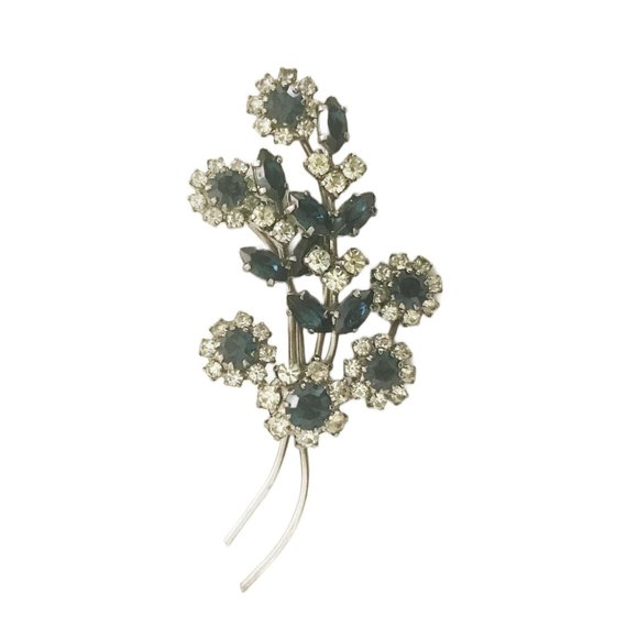 Jewelry - Vintage Floral Bouquet Brooch